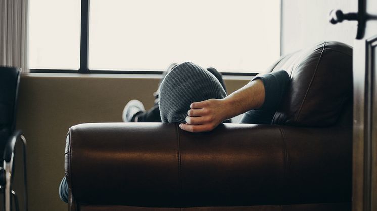 Særlig for gutter synes det å være en mulig sammenheng mellom frafall og hybeltilværelse og gaming. Foto: Jimmy Bay