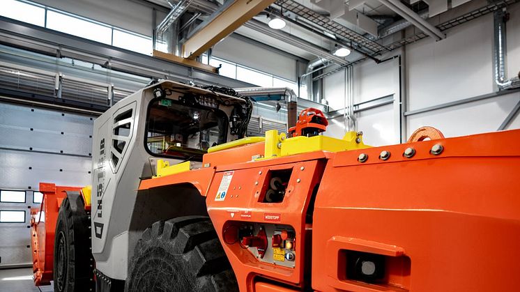Sandvik lanserar batterielektriska lastaren Toro™ LH518iB förberedd för automation med AutoMine®