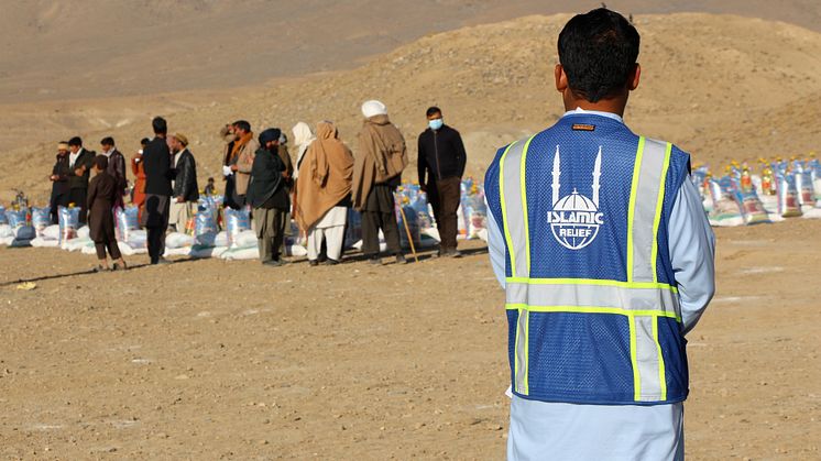Islamic Relief ger humanitär assistans till internflyktingar och mottagande samhällen, bland annat i form av livsmedelsbistånd.