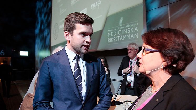 Medicinska riksstämman arrangeras 2015 – läkarnas mötesplats för debatt och fortbildning