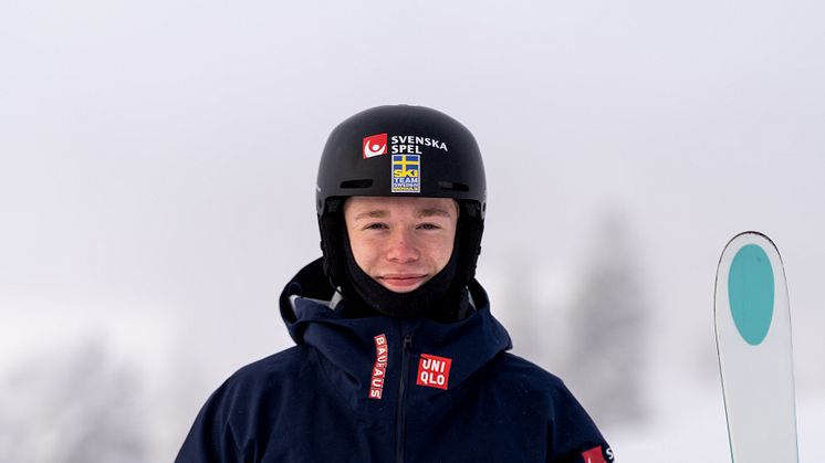 Emil Holmgren, svenska landsaget i puckelpist och Åre SLK 