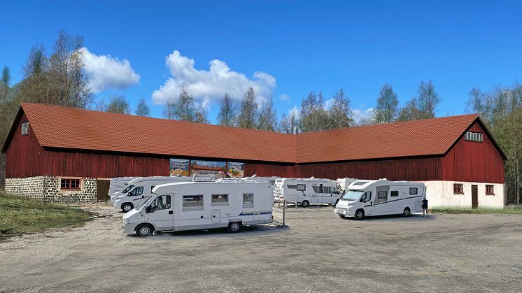 Om inte billigaste så i alla fall Sveriges mest prisvärda camping- och ställplatser 2023. För både husvagnar och husbilar med full service i Axmar.