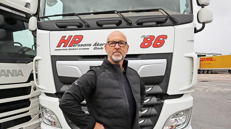 Christer "Vezo" Johansson, säker och stark på HP Åkeri.