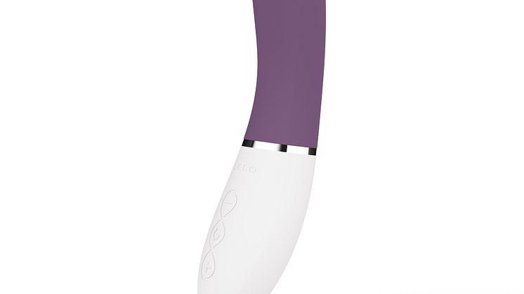 LELO_LIV3_ProductShot_Plum_2000.jpg