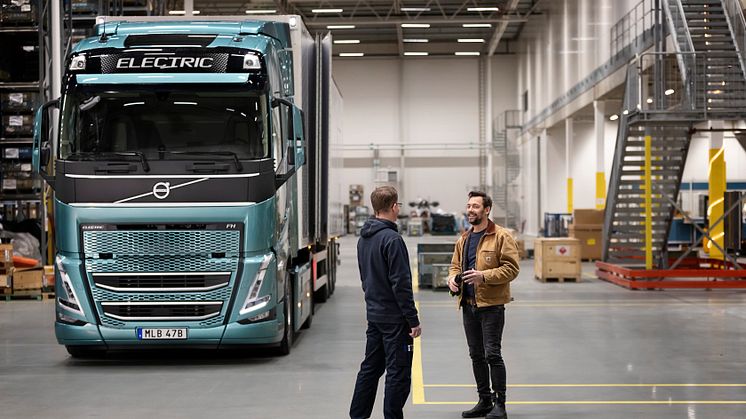 Die Elektrifizierung hat jetzt auch bei schweren Lkws begonnen. Volvo Trucks startet den Verkauf von drei neuen vollelektrischen Modellen. (Foto: Volvo Trucks) 