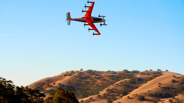 Falck har i dag indgået samarbejde med Kitty Hawk, som er Silicon Valleys førende pioner inden for fuldt elektriske droner. Samarbejdet vil etablere en fælles innovationsplatform og udvikle rammerne for brugen af bemandede droner på beredskabsområdet
