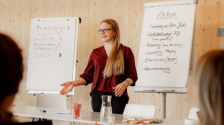 Kommunikationstrainerin Franziska Gerhardt im e2n-Schulungszentrum in Würzburg.