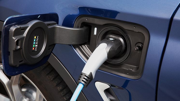 Over 60% af de danske BMW ejere lader deres plug-in-hybrid dagligt