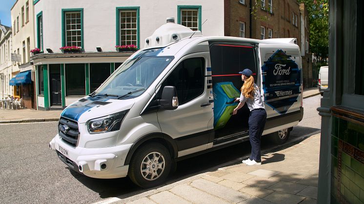 Ford starter forsøk med «førerløse» varebiler i Storbritannia