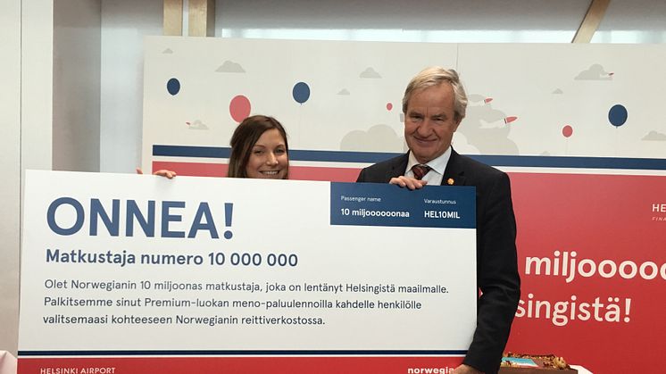 Norwegian juhlii 10 miljoonan matkustajan merkkipaalua Helsinki-Vantaalla  – yhtiö lanseeraa kaksi uutta reittiä Helsingistä