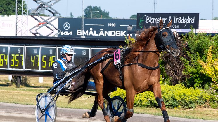 Rackham är inbjuden till Åbergs och kommer att köras av Robert Bergh. Foto: Mikael Rosenquist