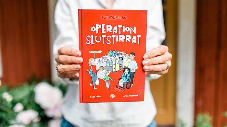 Bok skickas ut till skolor över hela landet för att uppmärksamma funktionsnedsättningar