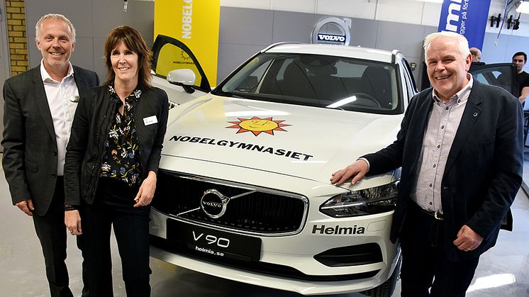 Jan Johansson, Nobelgymnasiet, Linnea Larsson, Volvo Car Sverige, och Per-Olov Pettersson, Helmia Bil. 