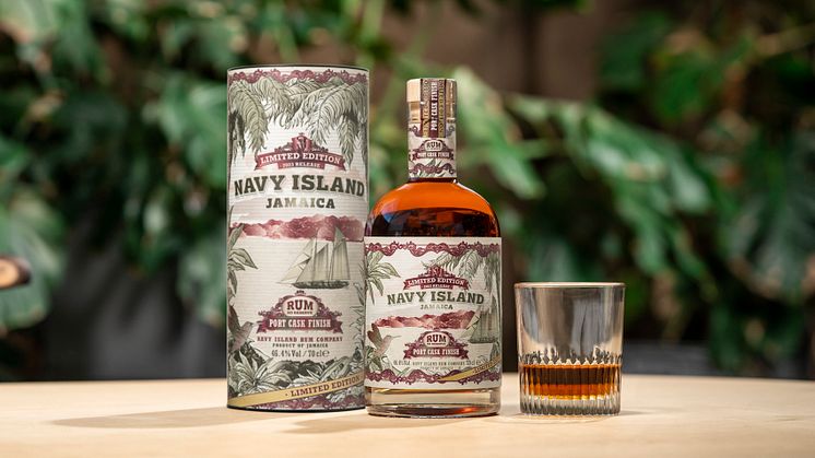 Tawny Port Cask Finish Rum släpps 8 december i Tillfälliga sortimentet. Pris: 599 kronor.