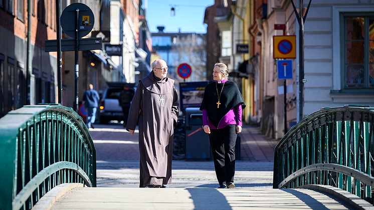  Kardinal Arborelius och biskop Karin Johannesson bjuder åter in till digitala stilla dagar  Foto: Magnus Aronson