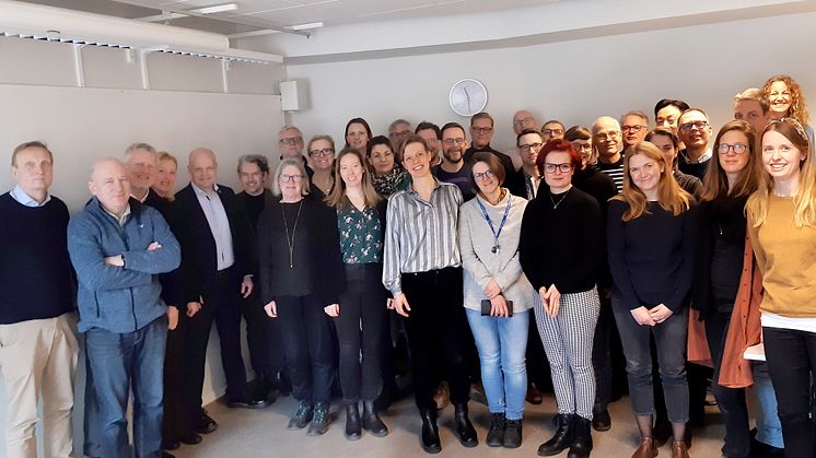 Representanter för de 15 företagen och organisationerna träffades den 15 februari.