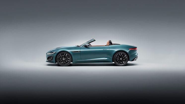 1304_HPin_Jag_F-type_Drophead_Profile_v4b_5k.jpg