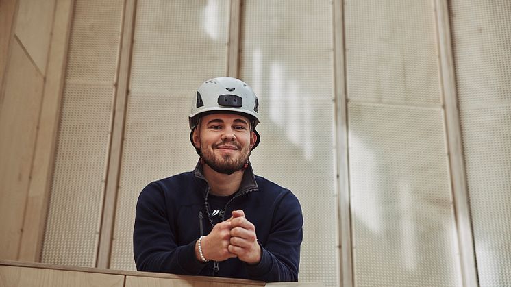 Välj ett framtisdyrke - elektriker! 0123_HR