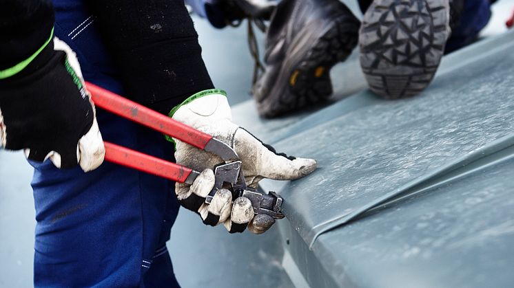 Riskera inte jobben - bevara ROT-avdraget!