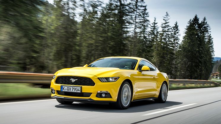 Täysin uusi Mustang sai aikaan tilausvyöryn: jo tuhannet asiakkaat Euroopassa ovat tilanneet tämän ikonisen auton