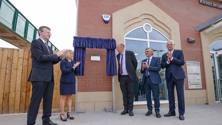 Kenilworth plaque unveiling