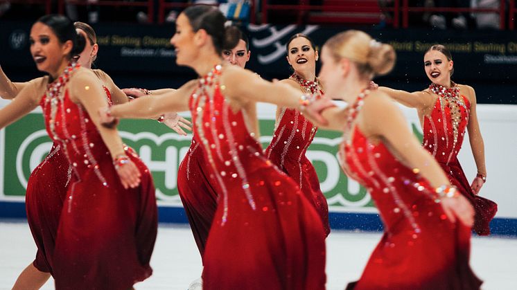 Team Surprise (Sweden 1)  som fick 72,83 poäng för sin prestation under det korta programmet.