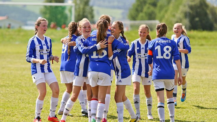 Rekordstor Storsjöcup invigs imorgon i Östersund