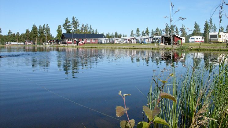 Toppensommar på Fromhedens fiskecamp