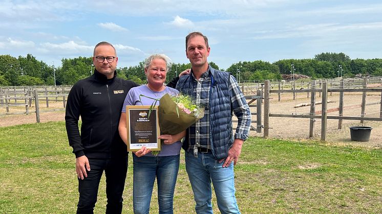 Från vänster, Fredrik Lindh, XL-BYGG A-Trä, Nina Persson, Landskrona Ridklubb och Martin Jönsson, Byggmästar'n i Skåne.