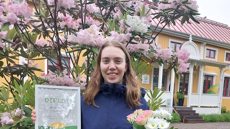Linnea från Luleå fick grönt stipendium för sina studier