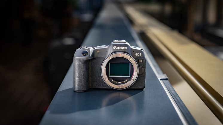 Canon EOS R8 on täydellinen vaihtoehto entistä luovempaan täyden kennokoon valokuvaukseen