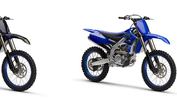 （左より）「YZ250F Monster Energy Yamaha Racing Edition」「YZ250F」