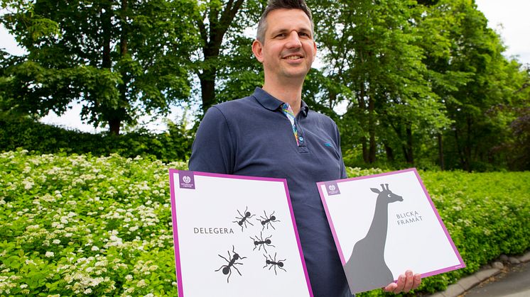Joeri van Laere, lektor vid Högskolan i Skövde, tar hjälp av djurens spetsegenskaper för att illustrera krisens elva tumregler.