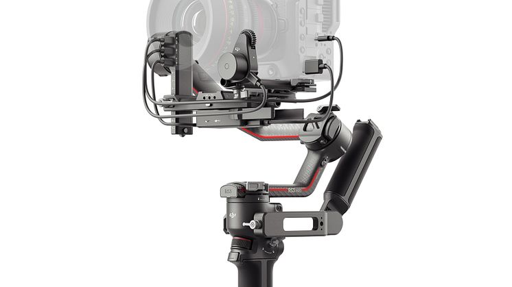 DJI RS 3 Pro - Complete setup - diagonal front view (1 of 2)