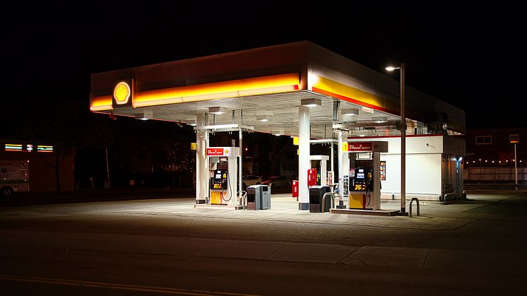 Gas station in Cambridge, Massachusetts. Source: Wikimedia