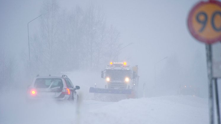 Svevia fortsätter sköta vägunderhållet i Storuman driftområde. Foto: Patrick Trägårdh