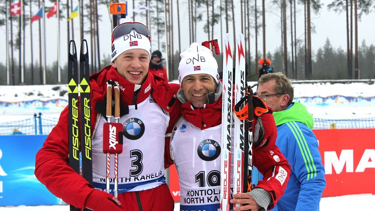 3 VM-konkurranser - 3 medaljer