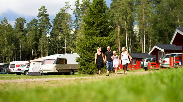 Hundar och djurvänner tar över Skara Sommarland