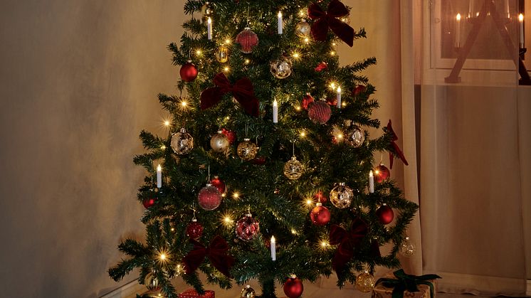 Rusta_2024_S4_Christmas_Tree_1_I.jpg