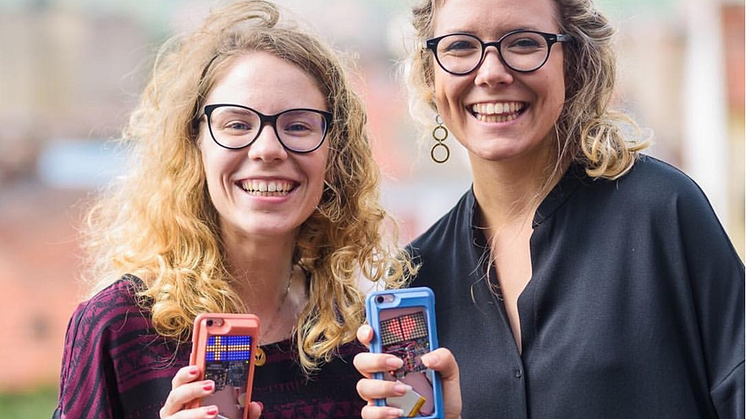 Företaget imagiCase med grundarna Beatrice Ionascu och Dora Palfi  är en av deltagarna i Startup-Swedens första bootcamp för bolag där kvinnor är grundare; FemTech Bootcamp. Foto: Vlad Cupsa 