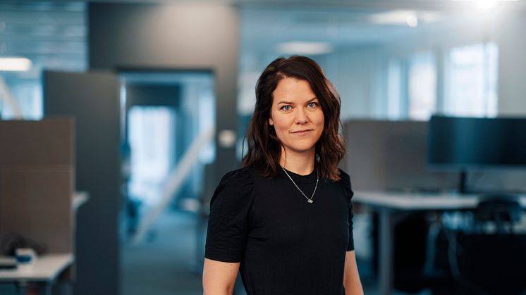 .Caroline Fjellner var en av gründerne av &frankly. Nå er hun CPO i Simployer som kjøpte &frankly i 2021.  FOTO: Simployer/Oscar Omne