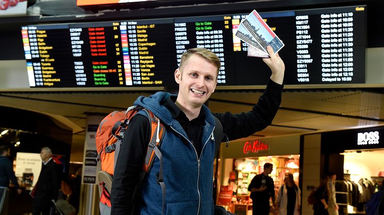 Norwegian flies Gatwick’s 40 millionth passenger