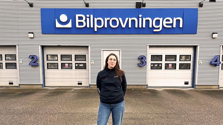 Emelie Sturén är ny stationschef för Bilprovningen Helsingborg-Berga  Foto: Bilprovningen