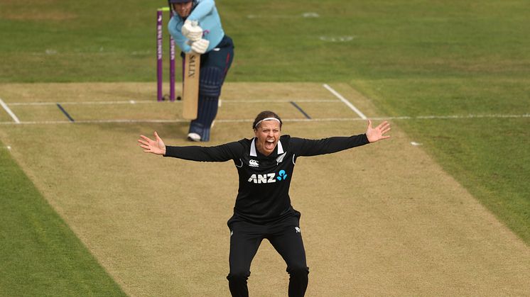 Leah Tahuhu took 5-37. Photo: Getty Images