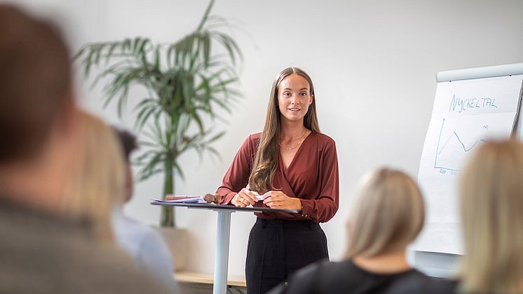 Allt du behöver veta om en extra föreningsstämma - Varför, när och hur?