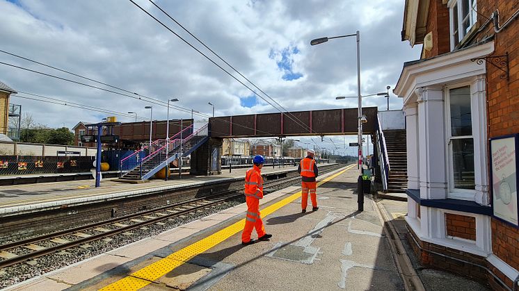 Current Harlington station footbridge to be replaced, Network Rail.jpg