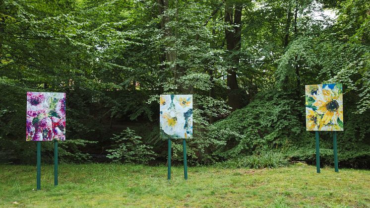 Blomstermålningar i ravinen - Linda Schilén.jpg