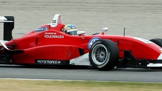 Managementgrupp får landslagsförare att sikta på Formel 1