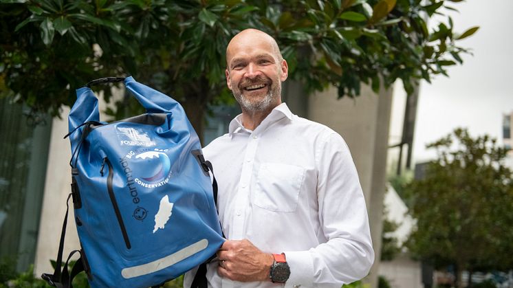 HXBlueBag53.jpg