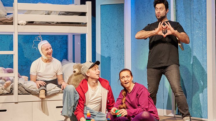 “Sallys Far” (Morten Bo Koch, Anton Sager, Marianne Gonnov Bøgelund, Kristian Holm Joensen, 2024).jpeg